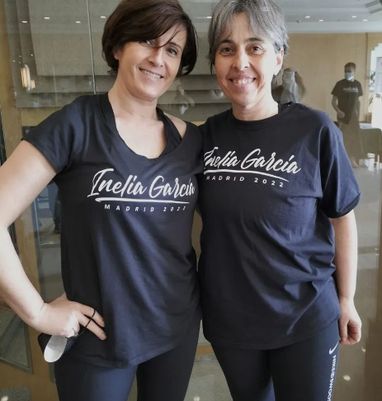 Olas Azules Pilates Studio profesora y alumna